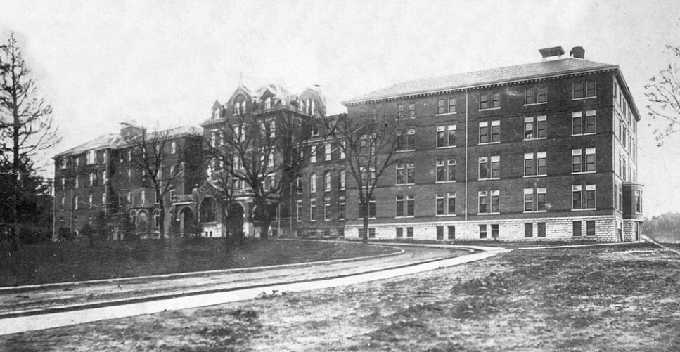 1910StMarysHospitalRochesterMNcopyrightCarlAHolland.