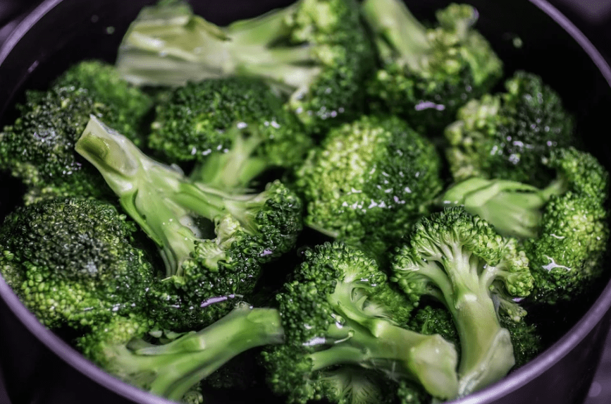 broccoli in a pan with water