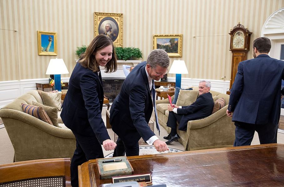 Knocking on wood in the Oval Office